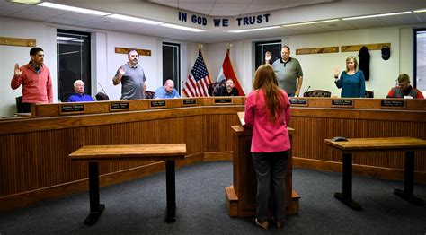 Aldermen Take Their Oaths Bolivar Herald Free Press