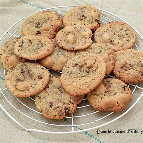 Recette Cookies aux pépites de chocolats et noix de macadamia facile