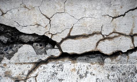 fissure stringanomaly