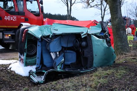 Tragiczny wypadek na trasie Łubnica Wielichowo Nie żyje 29 letni