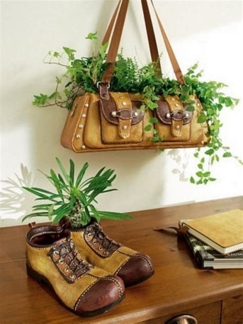 Creative DIY Projects That Recycle Old Items Into New Amazing Ones ...