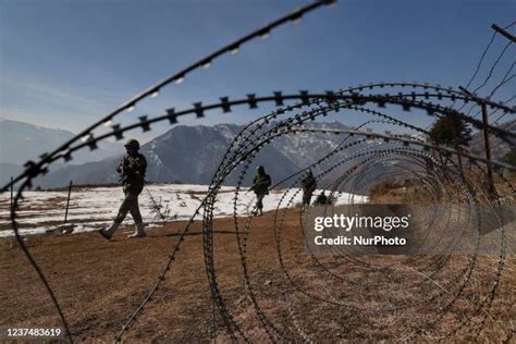 Kashmir Border Photos and Premium High Res Pictures - Getty Images