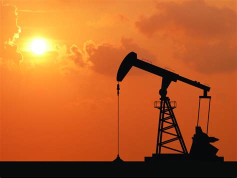 oil prices spur investment  sporting properties  land report