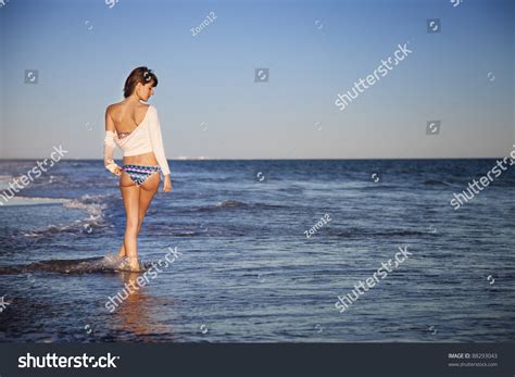 Sexy Young Girl Bikini On Beach 스톡 사진 Shutterstock