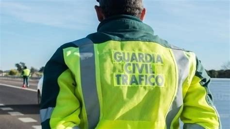 Los fallecidos en accidente de tráfico este verano descienden un 28 en