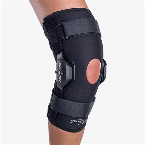 The Best Knee Braces For Meniscus Tears Of 2023 By Verywell Fit Lupon