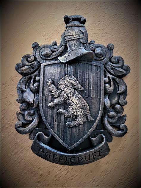 Harry Potter House Coat of Arms Emblem Wall Display | Etsy