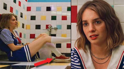 Robins Shoes In Stranger Things 3 Hinted At Her Sexuality And You 100