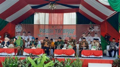 Pawai Taaruf MTQH XXXI Tingkat Provinsi Kalteng 2023 Di Pangkalan Bun