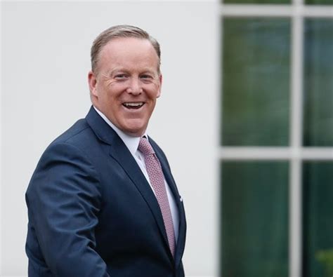 Sean Spicer to Host Newsmax TV's New Show 'Spicer & Co.' | Newsmax.com