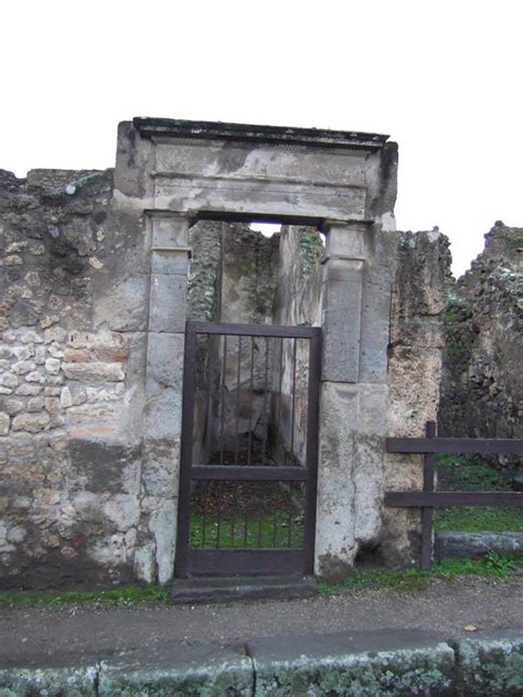 Vii Pompeii December Entrance Looking West From Via Stabiana