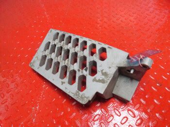 Step Bracket Lower Left Volvo Fh Spare Parts For Sale At Truck