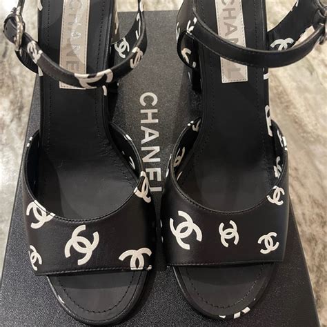 Introducir 73 Imagen Chanel Crazy Cc Sandals Tienganhlungdanh Edu Vn