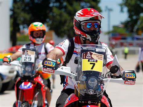 Pasan La Verificaci N Se Alistan Pilotos Para Rally Dakar Exc Lsior