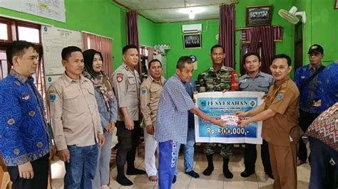 Salurkan BLT DD Desa Prabu Menang Ini Yang Disampaikan Camat Merapi Timur