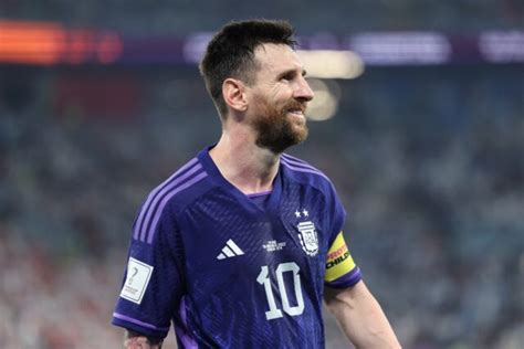 Argentina back on track in World Cup roller coaster - Breitbart