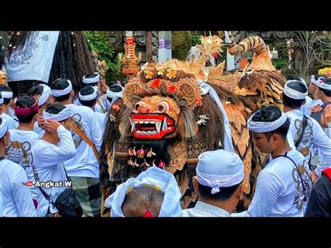 Melasti Ida Bhatara Sesuhunan Jagat Umanyar Jelekungkang Ring Pura