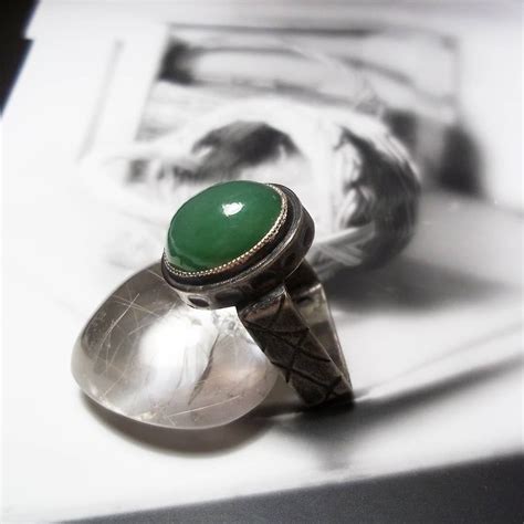 И опять кованное серебро. Нет--это не литьё, не тираж и не массовка ...