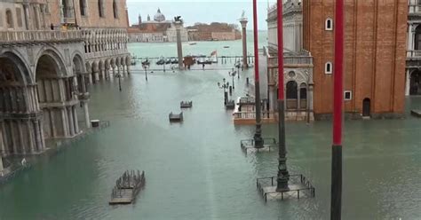 Venice floods persist, threatening city’s infrastructure