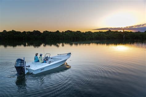 Best Boat For Shallow Water 17 New Models That Can Go Less Than 6