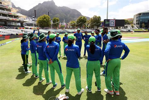 The Pakistan Team In A Huddle Before Their Opening Fixture Against