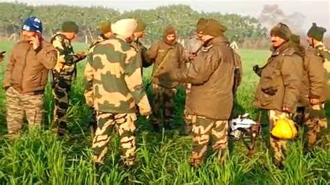 पंजाब अवैध तस्करी को अंजाम देने सीमा पार से आया ड्रोन Bsf ने कर दिया नेस्तनाबूद Punjab News