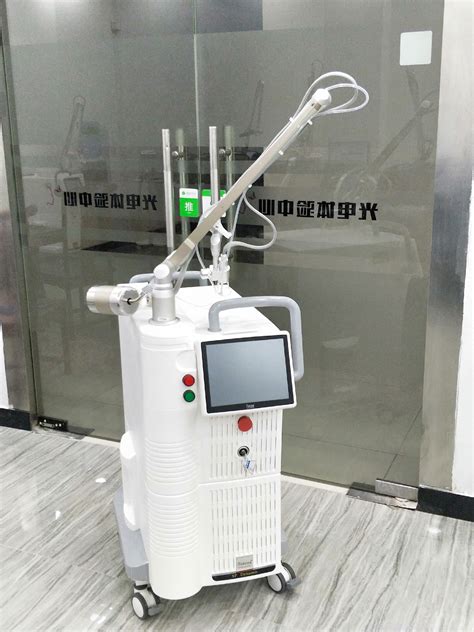 Fotona 4d Co2 Fractional Laser Machine For Skin Rejuvenation Vaginal Tightle Cutting Laser