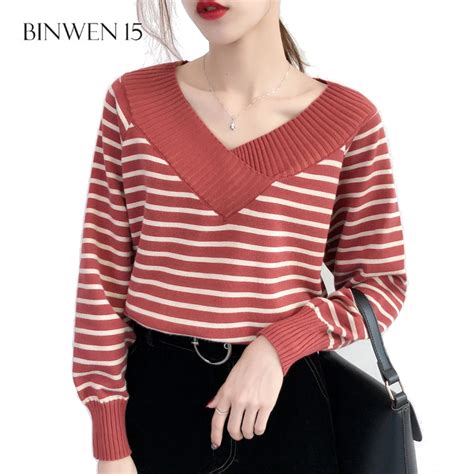 New Autumn Women Loose Korean Version Black Knitted Sweater Striped V