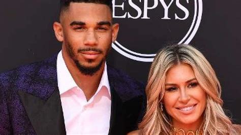 Watch Evander Kane Ex Wife Anna Reveals He Choked Her When She Was