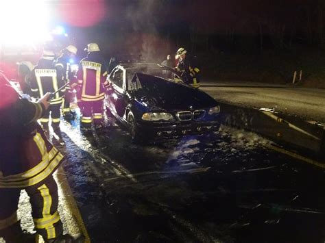 Pol Pdwil Pkw Brand Auf Der B Bei Stadtkyll Vollsperrung Der