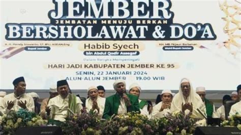 Jember Bershalawat Habib Syech Ajak Jamaah Perkuat Persatuan Umat NU