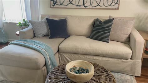 Pottery Barn Sofas Vs Crate And Barrel Baci Living Room