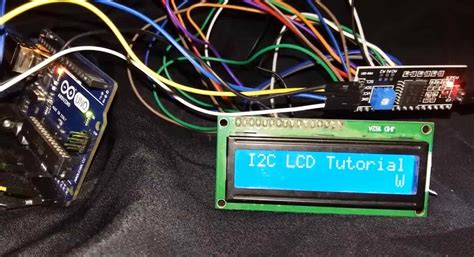 I2C LCD with Arduino Display Scrolling Text and Custom Characters