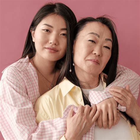 Navigating Mother Daughter Relationships Momentum Counselling