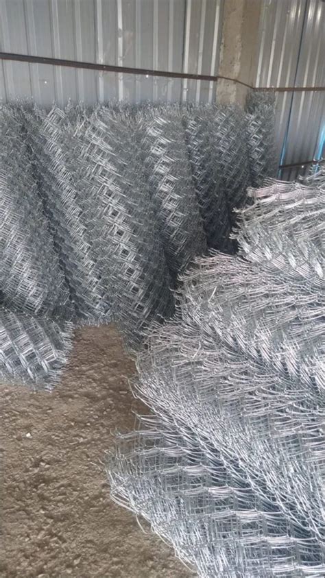 Mild Steel Galvanized Gi Chain Link Fencing Mesh Size X Mm At