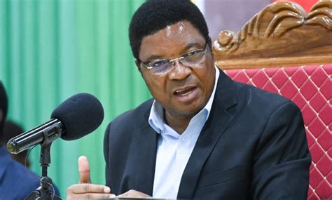 Majaliwa Akutana Na Wafanyabiashara Kariakoo HabariLeo