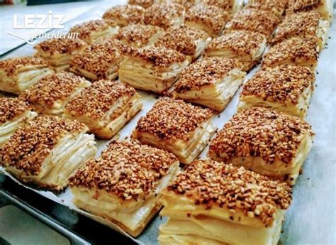 Simit Tadında Milföy Börek Tarifi Leziz Yemeklerim