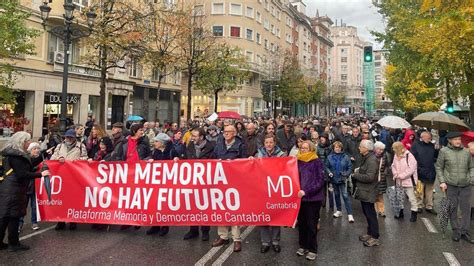 Cerca De 2 000 Personas Protestan En Santander Contra La Derogación De La Ley De Memoria