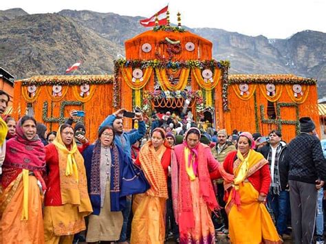 Badrinath Dham Door Opened Today First Worship Done In The Name Of Prime Minister Narendra Modi