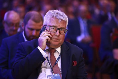 Ryszard Czarnecki ma usłyszeć zarzuty Chodzi o tzw kilometrówki