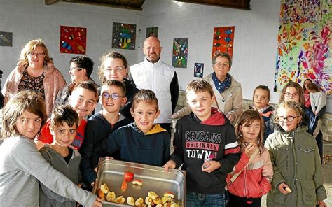 Les écoliers fouesnantais ont croqué la pomme Le Télégramme