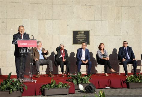 Develación de los murales El Regreso de los Dioses Conjunto