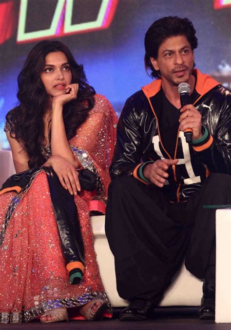 Photos Shah Rukh Khan Deepika Padukone Unveil ‘happy New Year The