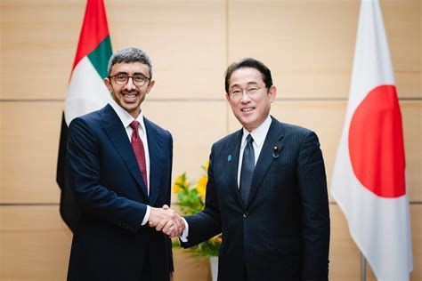 Uaes Abdullah Bin Zayed Japanese Pm Discuss Strategic Partnership