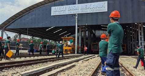 Pertama Di Indonesia Lomba Tarik Kereta Mtt Duomatic Csm Lebih