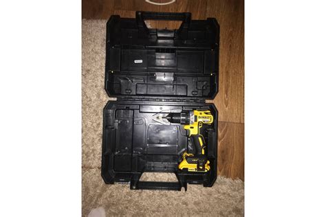 Аккумуляторная дрель-шуруповерт DEWALT DCD 791 D2 - выгодная цена ...