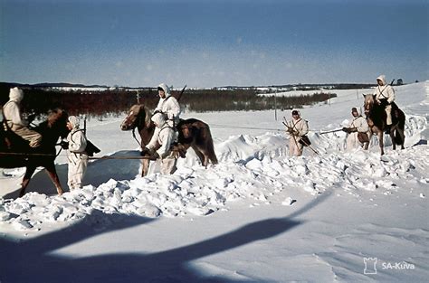 24 Amazing Colour Photos Of Finland During Ww2