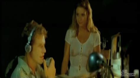 Naked Paula Burlamaqui In Meteoro