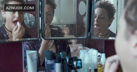Meredith Ostrom Nude Aznude