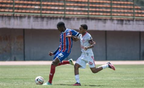 Sub 15 conquista título do Campeonato Baiano Canal Esportivo Garra